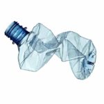 waterfles en plastiek fles
